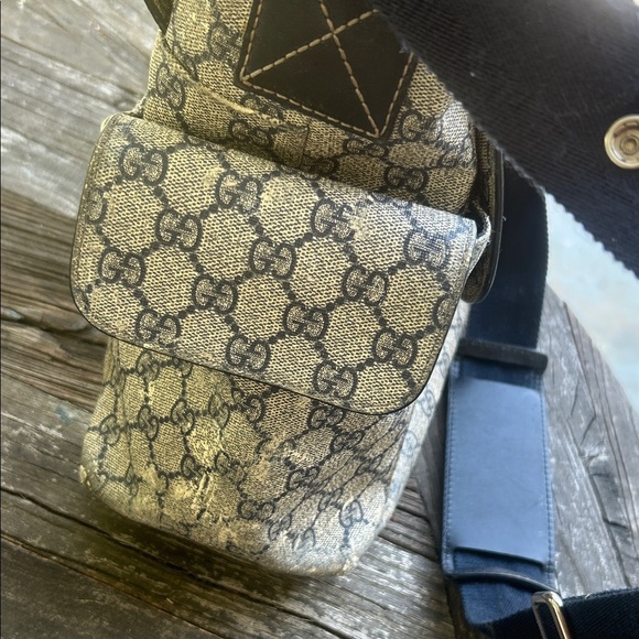 Gucci Beige and Blue Women's Diaper Bag - Picture 10 of 15